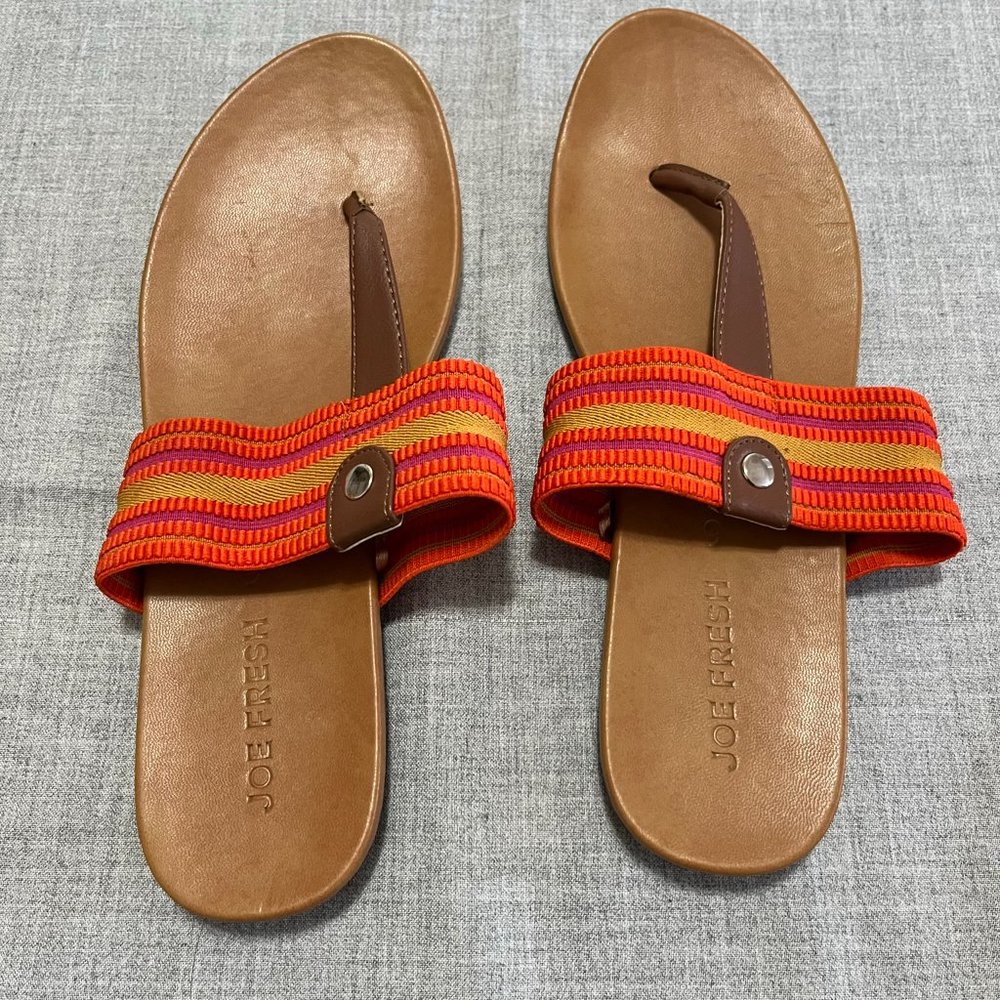 Joe Fresh Flat Sandals NWT Size 9